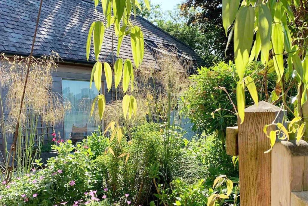 Stylish Cottage In The Pewsey Vale Μάρλμπορο Εξωτερικό φωτογραφία